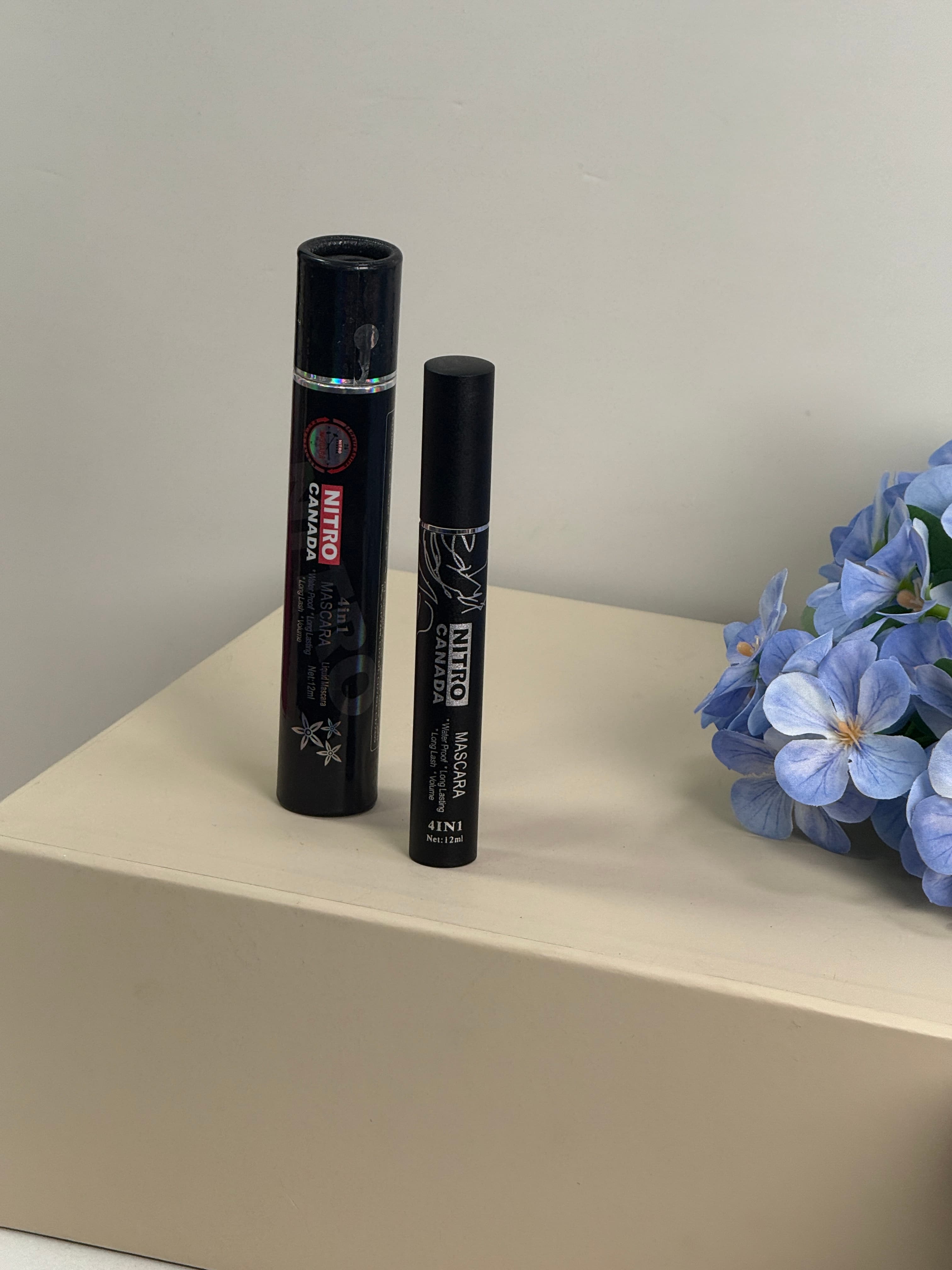 : Nitro Canada 4 in 1 Mascara 🖤 ماسكارا نيترو كندا 4 في 1.